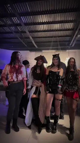 Umas gatinhas 