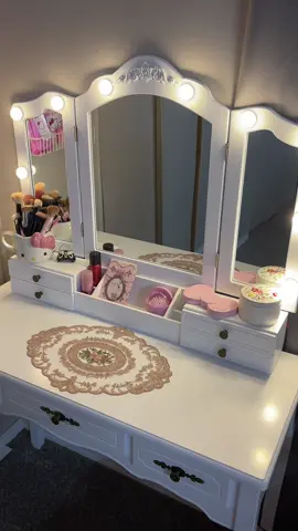 my dream vanity set up 🎀🪞✨🩰 im so in love with it  vanity is linked on my amazn - use the link in my b!o to view 🩷 #fyp #vanity #vanityorganization #asmrorganizing #vanitymakeup #asmrvanityorganization #foryou #asmrvanitysetup #vanitysetup #fypシ゚viral #coquetteaesthetic #coquettevanity #coquettemakeup #vintagestyle #vintagevanity #vintagevanitymirror #girlygirl #vintagestylevanity #foryoupage #aesthetic #aestheticvideos #makeup #makeuptutorial #makeupvideo #viralmakeup #makeuporganization #viralmakeupproducts #coquette #coquettecore #coquettegirl 