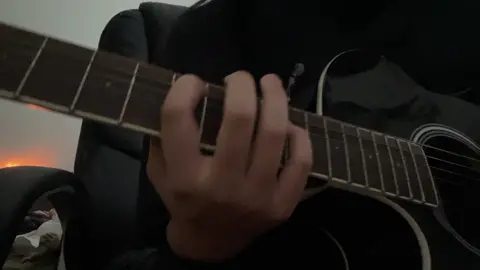 this would sound sm better if i had new strings on #guitar #iris #fypシ゚viral #xybca 