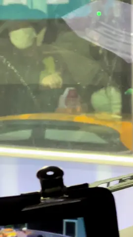 還記得那年夏天我們一起坐公車的時光嗎？@@建瑜🐠🐠🐠##公車日常##美麗擔當##一起搭乘青春時光機##大眾捷運