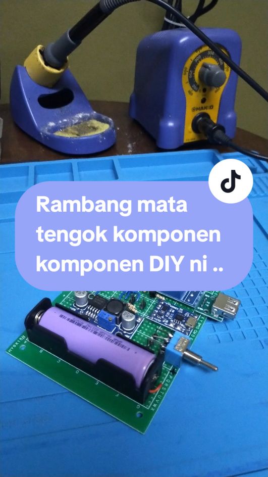 Rambang mata tengok komponen komponen DIY ni ... korang rasa nak buat apa ni ??? Projek Arduino IoT Apps Blynk ESP8266 ESP32 GSM GPS Thunkable MIT Apps Inventor