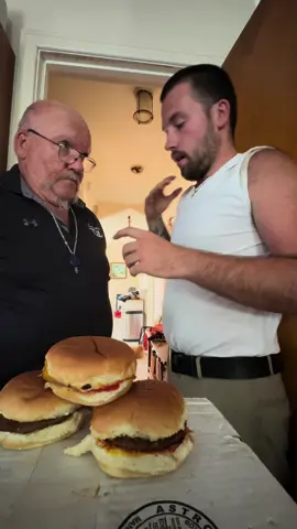 #fyp #foryou #challenge #hamburger #prank #viral #foryoupage #funny #drole #rockpaperscissors 