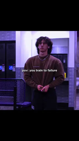 you better be training to failure son 🧐  • • #GymTok #motivation #gym #aesthetic #gymmotivation #Fitness #fitnessmotivation #fypシ #fyp #fypシ゚viral 