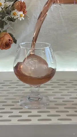 Large ice balls! 🧊💕#fyp #foryou #foryoupage #Foodie #cocktail #ice #icecube #drinktok #icecubemaker #goodthing #viral #iceball #funny #meme #amazon #icedcoffee #lifehacks #KitchenHacks #amazonfinds #wholee #tiktokmademebuyit #Summer #hot #cool #drinks #refreshingdrinks #coffee #icecubehacks #icemolds