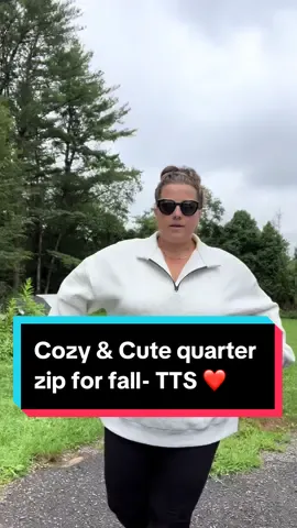 Cozy quarter zip for fall. This comes in a ton of colors and the quality is amazing! I dont share things with you guys that I don’t genuinely love. I know nobody wants to throw their money away on junk, including myself! #quarterzip #womensfashion #plussize #cozy #fallsweaters #sweaterweather #sweatshirt #ithaspockets #trendy #cute #stylish #oversized #evaless 