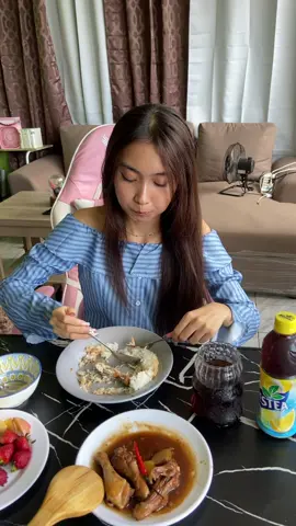 Orientation mi ate Nica as first year year college student🥰 kaya excited din si Mommy and prepared simple lunch na para di gutom sa school❤️@nicaaa<3 