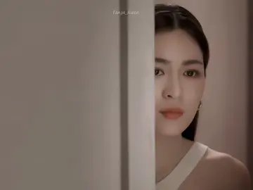 Khi bạn biết được người mẹ mà mình đã luôn yêu thương và tin tưởng chính là nguyên nhân khiến người yêu mình phải chịu đau khổ ngần ấy năm, đã vậy còn bị mình hiểu lầm... #TheSecretOfUs #Bímậtcủachúngta #Linglingkwong #ormkornnaphat #ch3thailan #ch3plus #thaidrama #phimthái #fyp #Tiktok #trending #xuhuong 