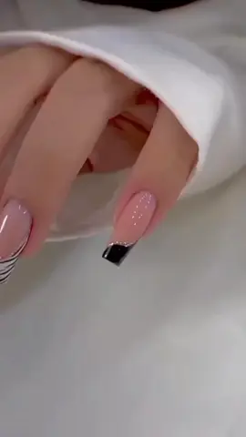 💅 Curso de Designer de Unhas Profissional 💟 Clique no link do nosso perfil e saiba mais #cursos #cursosonline #cursodemanicure #designerdeunhas #designerdeunhasprofissional #alongamentodeunhas #cursodesignerdeunhas #cursodedesignerdeunhas #cursodealomgamentodeunhas #cursodeunhasprofissionais #naildesigner 
