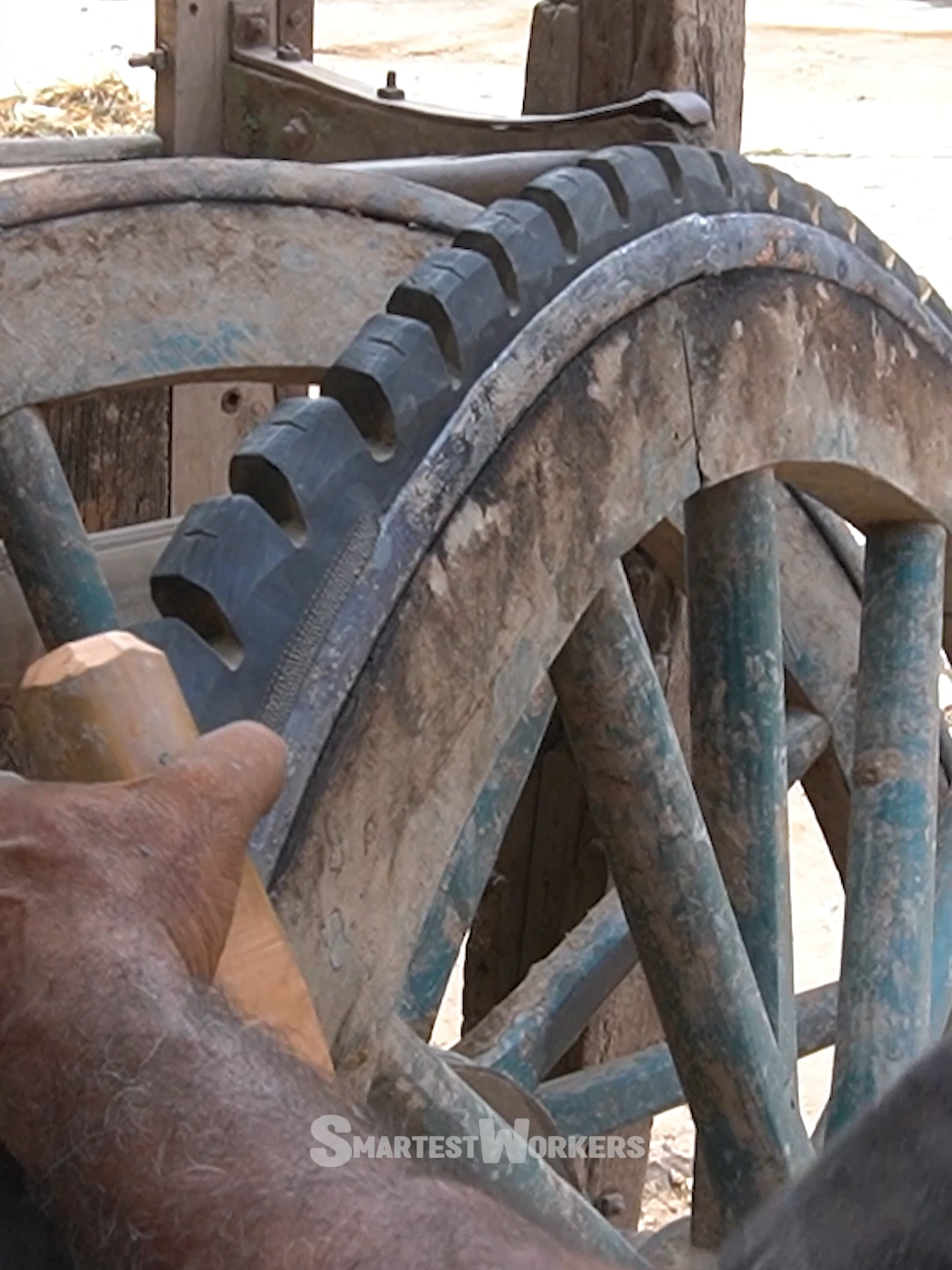 DIY Wooden Horse Cart Wheels: Traditional Techniques Revealed