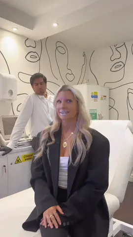 That awkward wait for numbing cream 😂 #fyp #relatable 