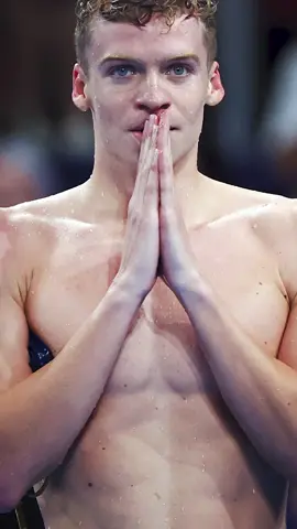 Léon Marchand a été contraint de refuser un autographe à une petite fille aux JO de Paris 2024. Pour se rattraper, le champion a tenu à retrouver sa trace pour lui faire une belle surprise. #leonmarchand #olympics #swimming #goldmedalist🏅🏆