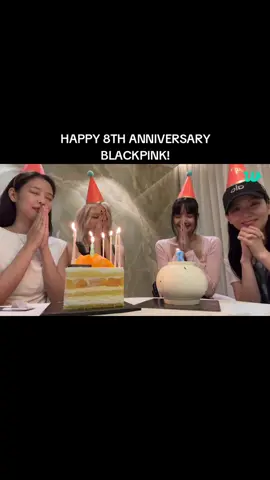 están juntas de nuevo 😭🥺❤️ #blackpink #jenchulichaeng #jisoo #kimjisoo #jenniekim #jennie #parkchaeyoung #rosé #lisa #lalisamanoban #lisamanoban #blackpink8thanniversary #happy8thanniversary 