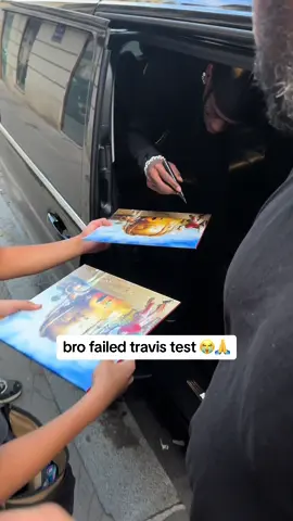 bro’s checking if his fans are real ones 😭😭 #travisscott #fyp #xybca #viral #paris 
