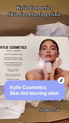 Hydrating and instantly smoothing with medium buildable coverage, leaves a soft cushiony feel with a satiny flawless finish. @Kylie Cosmetics #makeup #kyliejenner #beautytips #foundation #makeupreview #kyliecosmetics #skintint #latinainfluencer #roadto10k #kylie @Kylie Jenner 
