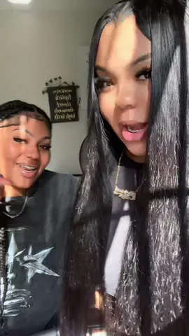 🫶🏽👩🏽‍❤️‍💋‍👩🏽 #fypツ #viral #blowup? #sister #fypシ゚viral 