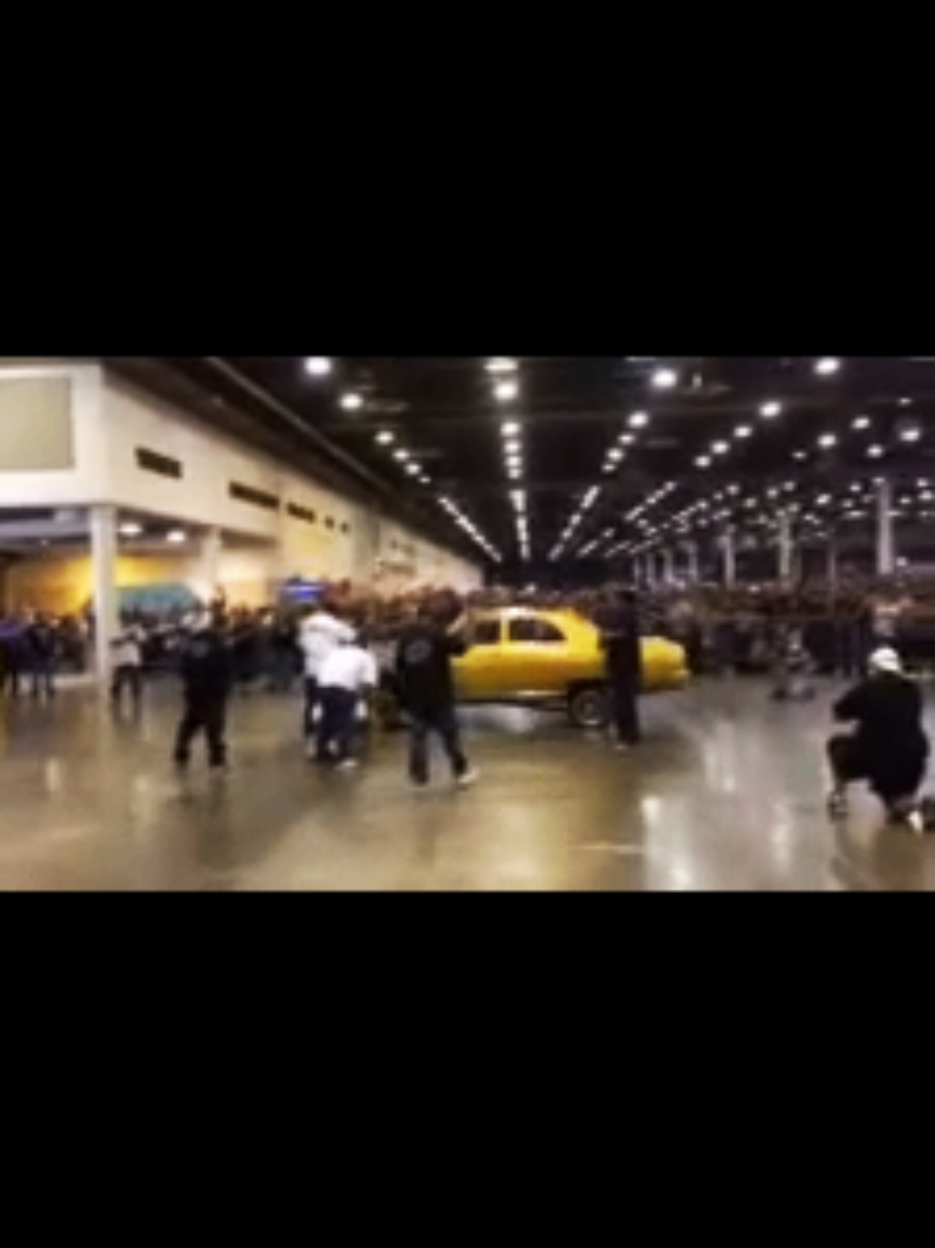 #fy #fypage #fypシ゚viral #carshow #lowrider #sponsor #midwestkustomsinc #mwk 