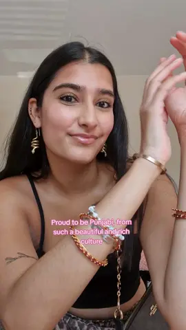 Proud to be Punjabi 💕 #punjabicommunity #southasians #southasiancommunity #desigirl #desigirluk #desigirluk #desigirls #desi #browngirlfyp #browngirltiktok #browngirls #browngirl #browntiktok #brownpeople #indiantiktok #indian #punjabi #punjabitiktok 