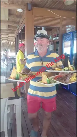 @ROBİN 🏹HOOD🏹 @Türkiye 🇹🇷 keşfet tiktok  emek var Arsi blue beahc hotel beahc fypkeşfet 