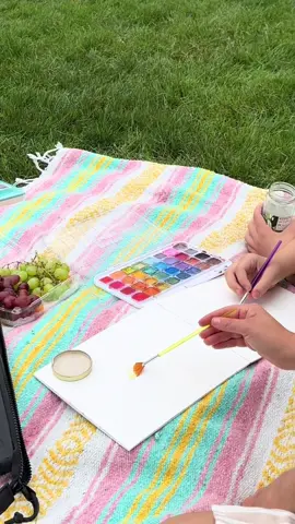 Trying my best as being a fun mom that leaves the house. -Backpack is link on showcase- is perfect to grab and go! (they have different colors) • • @LekeSky-US  #rollupbackpack #backpack #tiktokshopbacktoschool #momvlog #funmom #picnicdate  #fypage 