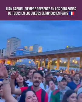 😍Eso es lo más divino 💚 que escucharan a nuestro rey 🤴🏻🇲🇽 nada más y nada menos que en París 🇨🇵  #juangabriel #eldivodejuarez #juanga #eldivo #eterno #amoreterno #divoconsentido #inolvidable  #foryou #parati #cdjuarez #ciudadjuarez #mexico #lyrics #tendencia #viral #fyp #fypシ゚ #tiktokviral #influencer #romanticismo #romance #amor #elsalvador #letras #Venezuela #presentacion #concierto  #compositor #juegosolimpicos #juegosolimpicos2024 #parisfrance🇫🇷 #parisfrancia🇫🇷 #francia #paris 