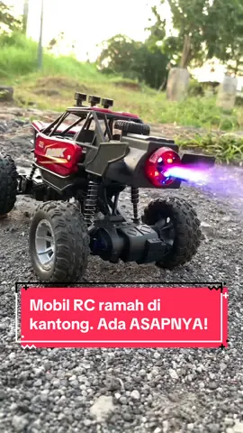 Ketemu juga Mobil RC yang ramah dikantong. Bonus fitur asap lagi! Asik #mobilremotkontrol #crawler #mobiloffroadmainan #mobiloffroadremotecontrol #mainanRC #offroad2wd #mobilrcoffroad2wd #rcclimbing #rccrawler #mobilrc