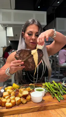 Does your girl eat like me? #alionacri #foryou #viral #fyp #viralvideo #fit 
