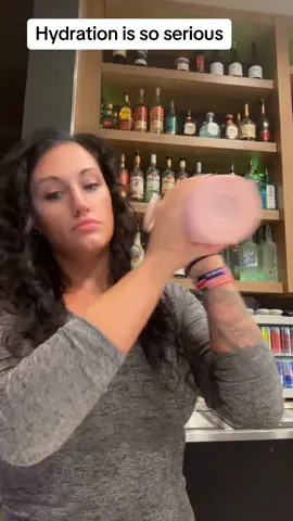 I am only sharing with the purpose of somebody else who might be going through what I have been going through ! #try #doesnthurt #liveit #hydration #hydrate #flavoredwater #flavor #fatigué #laziness #tiredness #exaustion #singlemomlife #tiktok #tiktokmademebuyit 