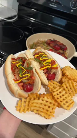 Mexican Style Hotdog 🌭 Perros Calientes 🌭🍟 Mexican Hotdogs 🌭#mexicanhotdogs #mexicanstylehotdog #mexicanhotdog #perroscalientes #perroscalientes🌭 #bmgrecetas #recetas #cocindo #hotdogsencasa #hotdogsencillo🌭 #recetasparati #recetasparatodos #hotdogsmexicanstyle #mexicantiktok #mexicotiktok #mexicocheck #fyp #parati #paratii #fypシ゚viral #viral #hotdog #foryoupage #foryoupage❤️❤️ 