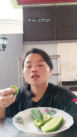 mangan pare mentah #tkwindonesia #tiktokpurwodadigrobogan #TikTokAwardsMY2024 #シ゚viral🖤video🤗fo #シ゚viral🖤video🤗foryou😍🔥1k❤️✨ #foryou😍🔥1k❤️✨treding #fypシ゚viral🖤video🤗foryou😍🔥1k❤️✨treding🤗 #fypシ゚viral🖤video🤗foryou😍🔥1k❤️✨treding🤗 #fypシ゚viral🖤video🤗foryou😍🔥1k❤️✨treding🤗 #fypシ゚viral🖤video🤗foryou😍🔥1k❤️✨treding🤗 #fypシ゚viral🖤video🤗foryou😍🔥#trendingtiktok 1k❤️✨trending #fyppppppppppppppppppppppp #😍🔥1k❤️✨treding⭐⭐⭐ #fypシ゚viral🖤video🤗foryou😍🔥1k❤️✨treding 