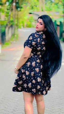 පියාපත්ද ඕනේ🦋🤍 Wearing @Subee.lk 