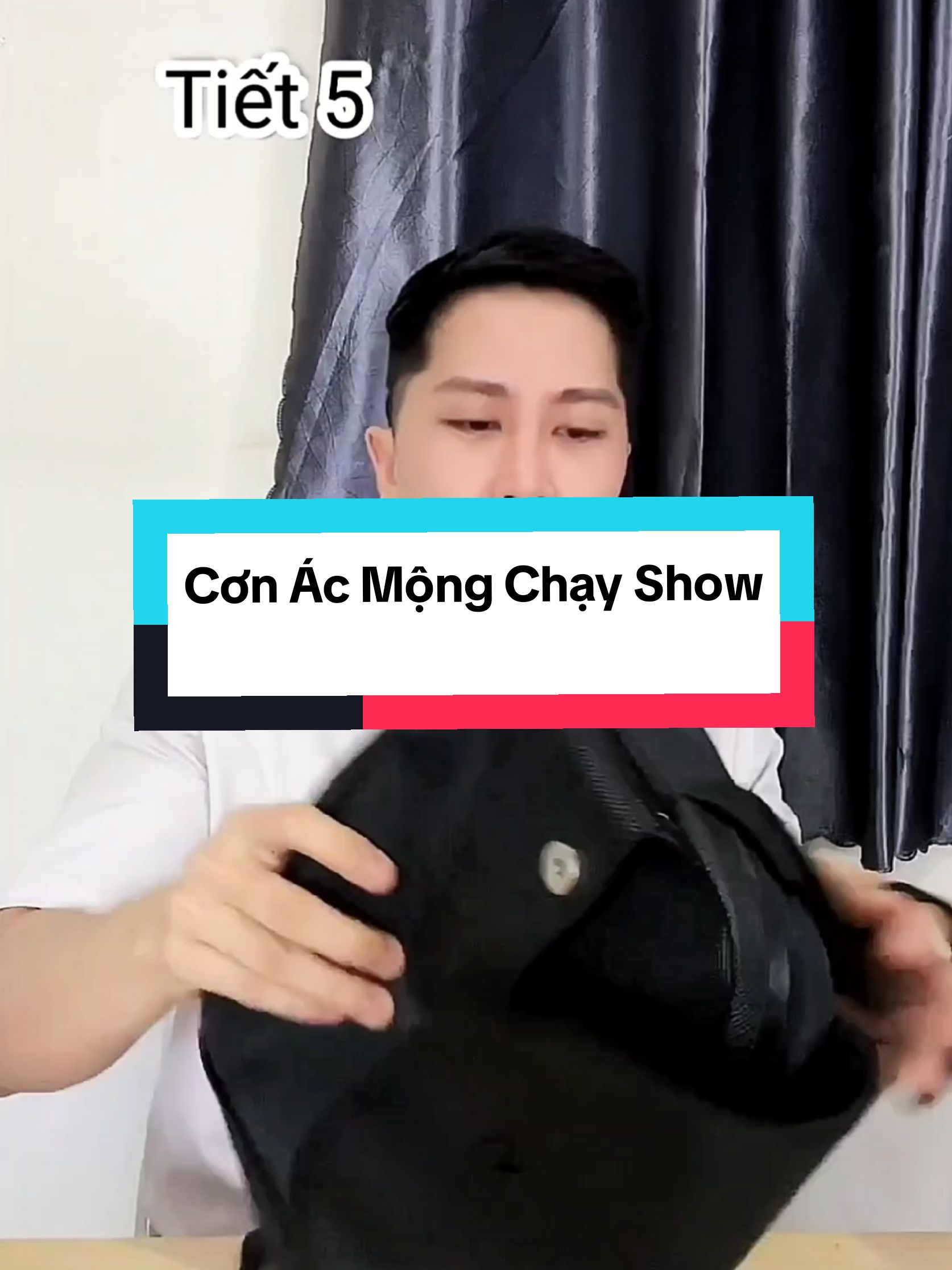 Cơn ác mộng Chạy Show mỗi ngày sắp tới của học sinh kiểu :)) #anhmoney #tiktokgiaitri #hocsinh #giaitri @lemo_vietnam #lemo #lemofarm #lemogame 