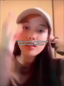 gak semudah itu kunyuk, gue aja ngelewatin bacotan kalian gak mudah masa ngelupain gitu aja😌😏 #freen #freenky #srchafreen #beckyarmstrong #becky 