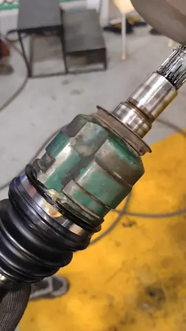 axle CV joint replace bot  #howto #mechanic #tips #usa 
