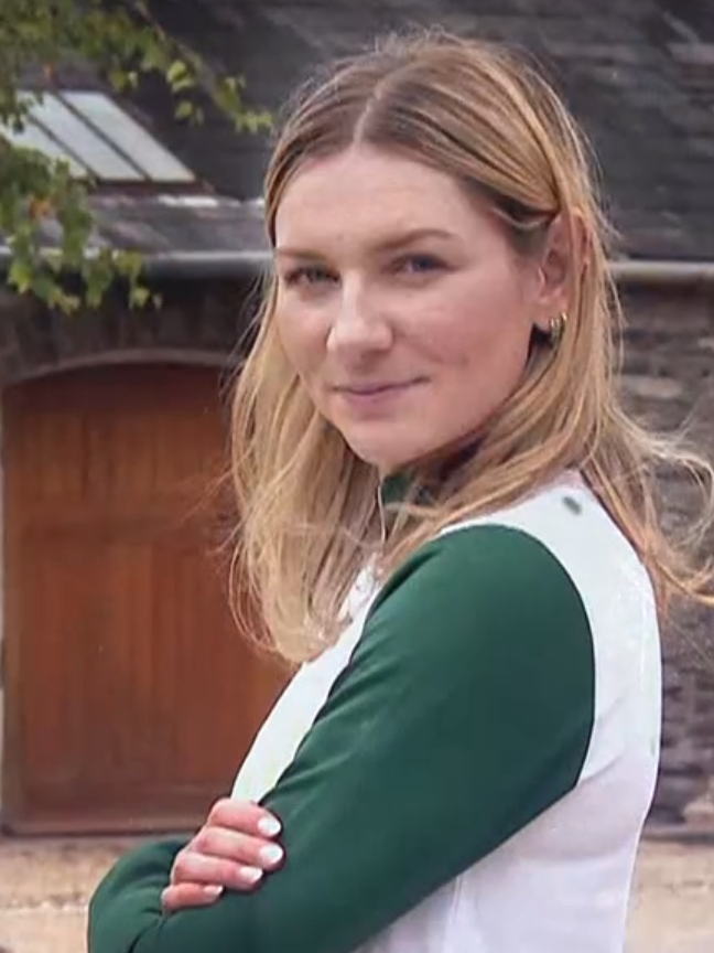𝐌𝐞𝐞𝐭... 𝐀𝐥𝐢𝐜𝐞 𝐒𝐡𝐚𝐫𝐩𝐞 🚴‍♀️ A former triathlete, Alice made the switch to Track Cycling while at Manchester Metropolitan University. Alice spoke to Will Dalton ahead of her debut Olympics. #TeamIreland #Paris2024 #Cycling #Olympics