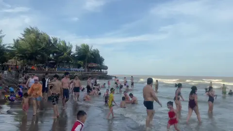bãi tắm Flc sầm sơn