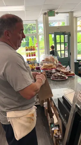 A regular comes in to purchase some rice pudding for his mother! #parkwood #deliguy #parkwooddeli #deli #parkwooddelijackedupsandwich #asmr #queen #wow #explore #relatable #youtube #typ #greenscreen #usa #illu #omg #paravoce #duet #fyp 