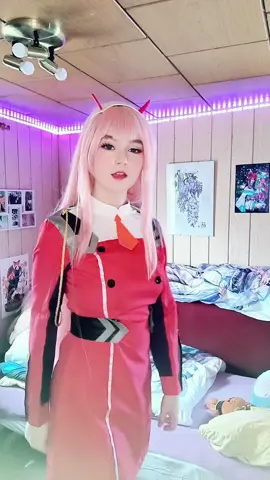 #zerotwocosplay #zerotwo #darlinginthefranxxcosplayzerotwo #darlinginthefranxxcosplay #darling #darlinginthefranxx #cosplayer 