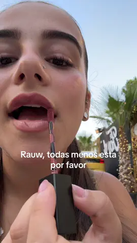 esta canción no deja de doler nunca