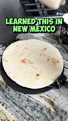 Homemade Mexican ice cream sandwich ##dessert##LifeHack##oddlysatisfyingvideo