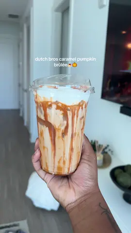 Who’s ready for fall drinks?!😍 i could literally drown in this homemade pumpkin pie syrup, its THAT good!🤭 @Dutch Bros Coffee #caramelpumpkin #pumpkinseason #caramel #dutchbros #dutchbroscoffee #foryou #atlanta #viral #trending #fall #icedlatte #breve #icedcoffee #homebarista 