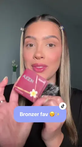 Yo lo utilizo para todo, hasta de sombra de ojos 😮‍💨🫢 #hoolabronzer #hoolabronzerbenefit #benefitcosmetics #bronzer #bronzertips #makeuprecomendation @Benefit Cosmetics 