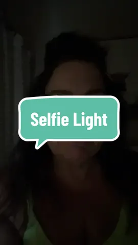 Selfie Light clips on cell phone- great gifts and stocking stuffers #selfie#selfielight#influencer#tiktokshop#stockingstuffers #fypage 