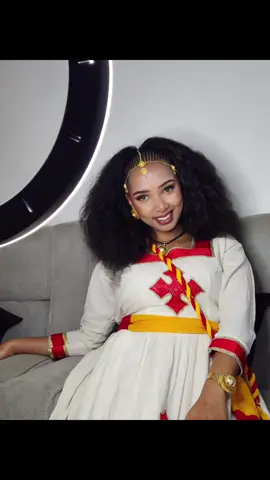 Habesha girls🇪🇹#habeshagirls #amharagirls #drakehabeshagirls #viral #drakenewalbum #allofmyamharagirls #drakeamhara #drakeethiopiangirls #oromogirls #tigregirls#blue