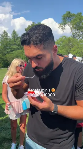 Kanafa minis have everyone falling in love #kanafa #kanafaminis #palestinian #arabic #fyp 
