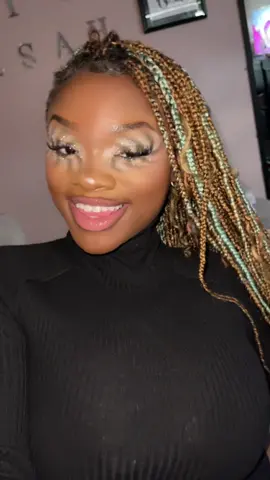 #creativemakeup  