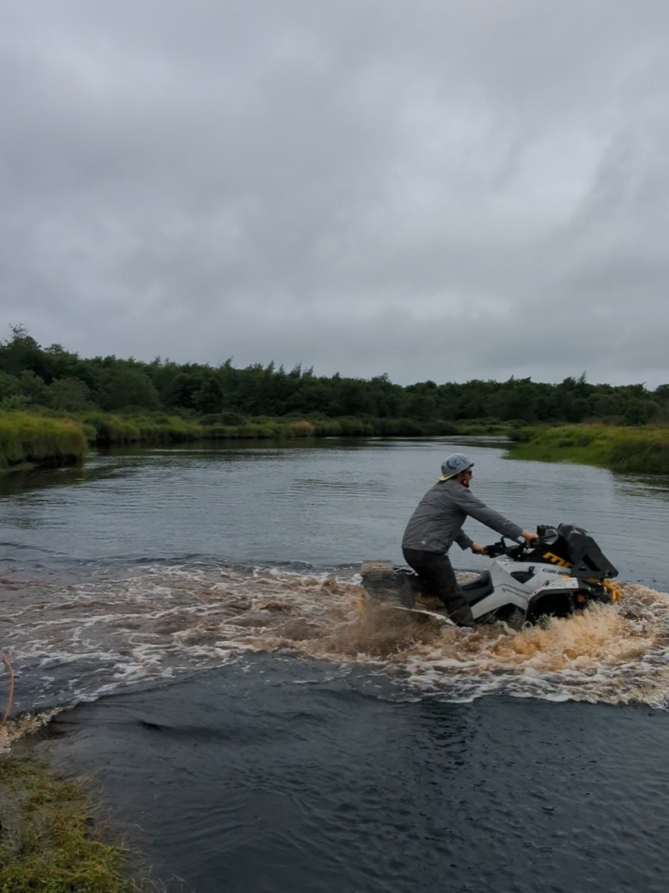 across the river @Ivan Nickerson @Masonblades  #1000xxc #1000xmr #canam #ns #1000r #canamoffroad #novascotia #farmudding #flexxhandlebars #triangleatv #ridgeride #maritimes #rjwc #blowup #902 #offroad #efxtires #brp #viral #brap