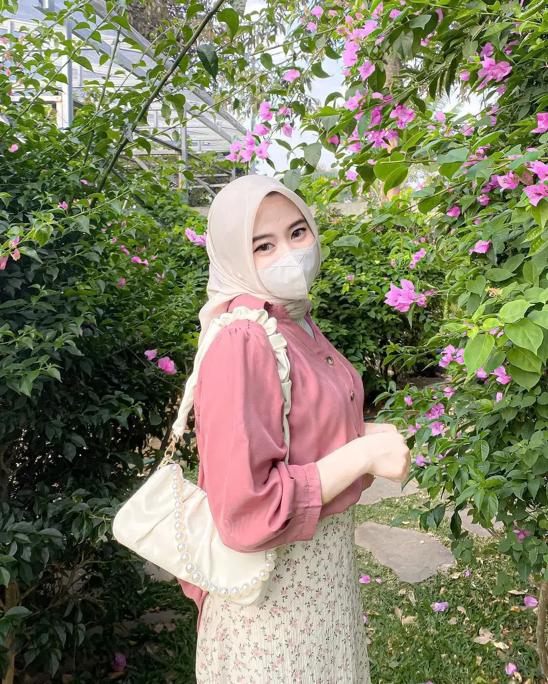 #ootdhijab #ootdhijabstyle #ootdfashion #fashiontiktok 