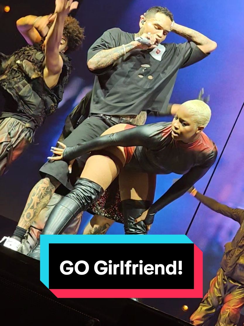 GO girlfriend!!!!! and Taylor! 🫣 #golden1center #goldenonecenter #sacramento #breezy #brown #Chris #chrisbreezy #chrisbrownfanpage #chrisbrownfans #chrisbrowntiktok #chrisbrownconcert #chrisbrownofficial #chrisbrown #1111 #gogirlfriend #girlfriend #chrisandtaylor #cbreezy #taylordancing  @chrisbrownofficial