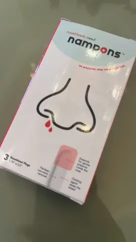 Did you know 63 Million American people get nosebleeds every year? And about 80% of them are completely random!! Nosebleeds can happen to anyone young or old, but that doesn’t mean you should have to deal with the mess. Nampons rapidly expand inside the nose, absorbing 12x more blood than tissues and shows the bleeding!!! Thank you @Nampons for educating me on the nosebleed process! #nampons #nosebleeds 