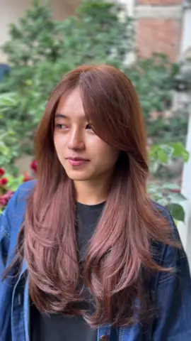 #warmblonde #Globalcolor #lushlooksbeautysalon #hairtransformation #fyp #curtainbangs #withoutbleachhaircolor #layercut 